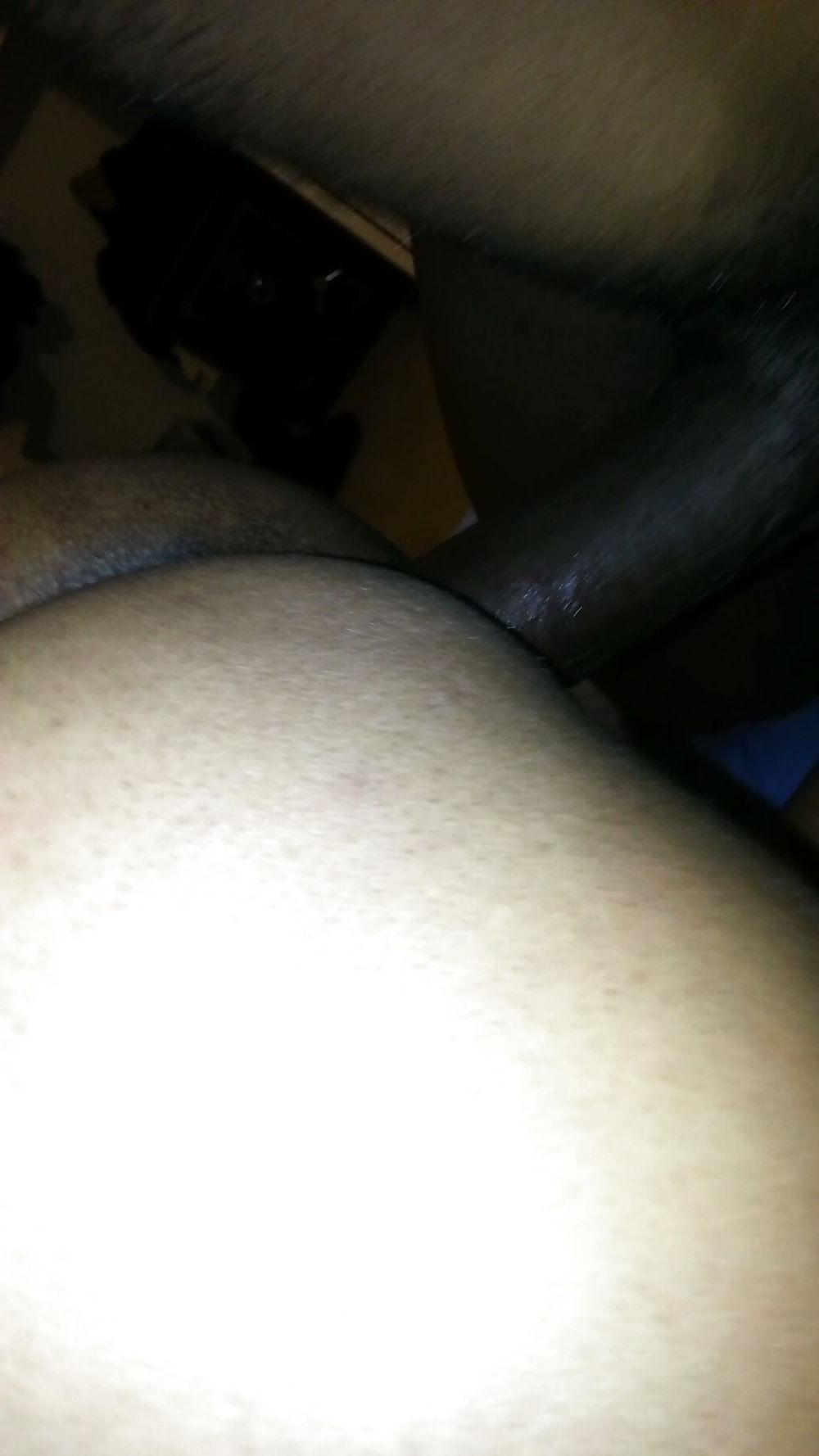 22P Wife bent over