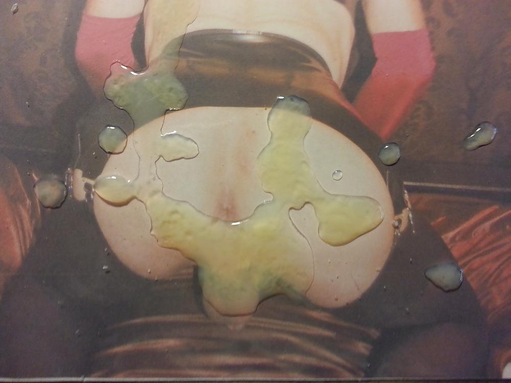 8P Cum all over Stefanies ass