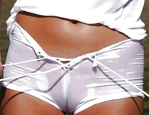 25P Fotze frisst Hose - cameltoe