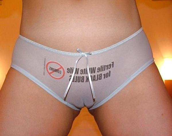 25P Fotze frisst Hose - cameltoe