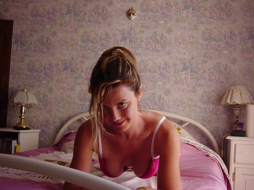 25P Wife posing for the camera