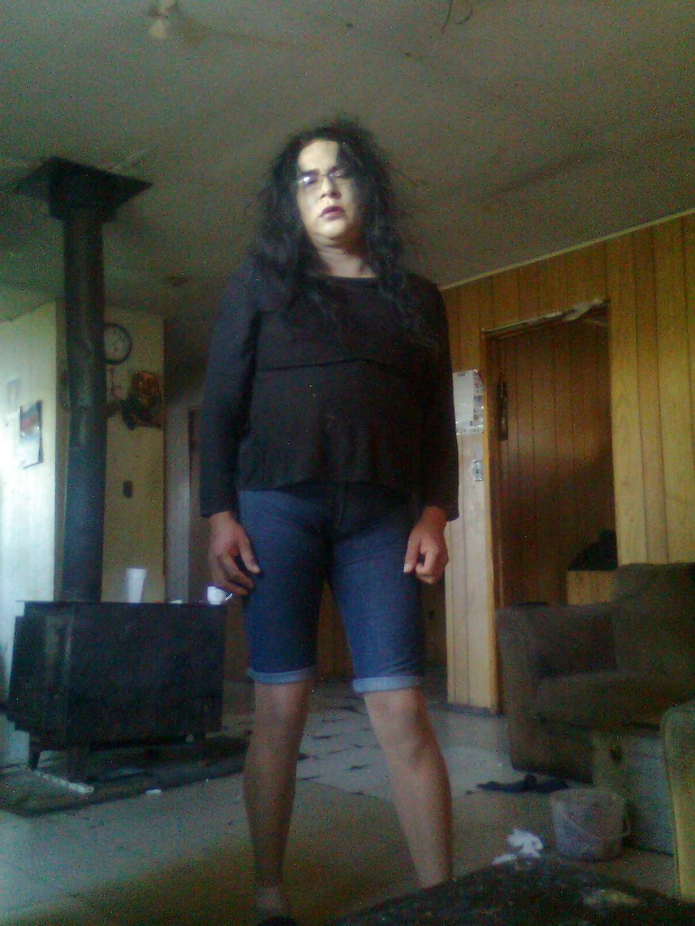 25P Crossdressing and anal pics
