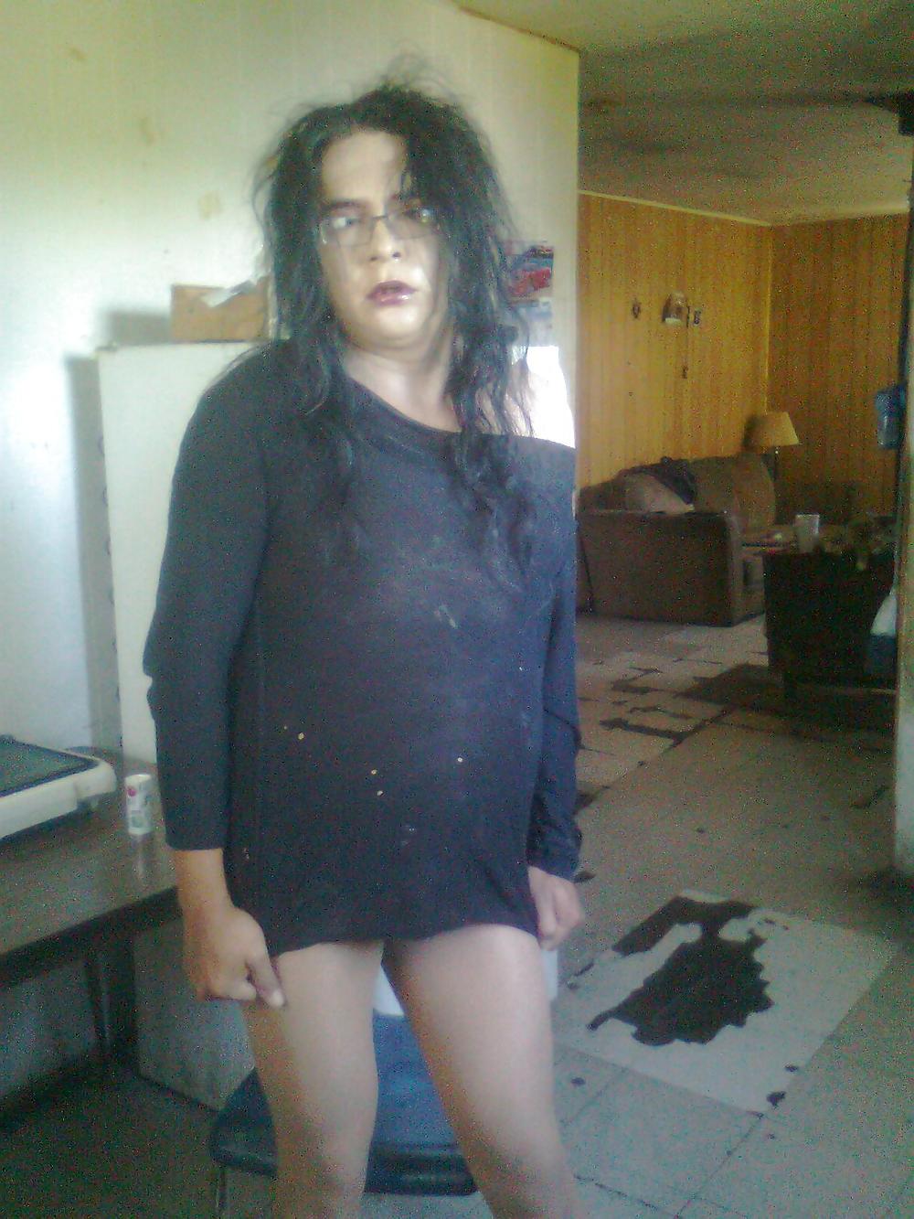 25P Crossdressing and anal pics