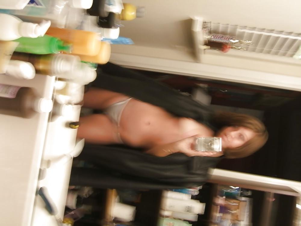 6P Pretty Teen at Home