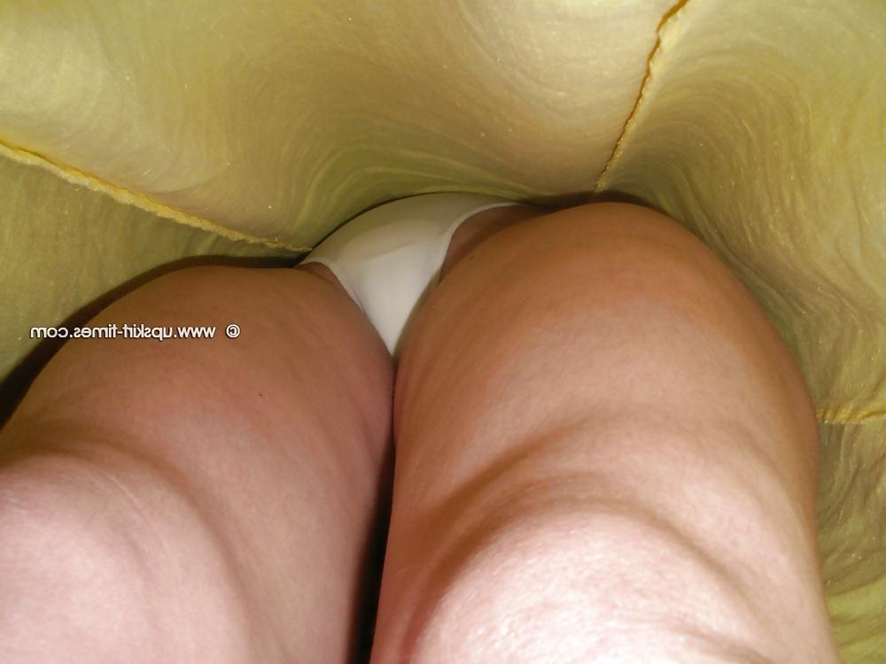 25P UPS - Panties Legs Face Silhouette 