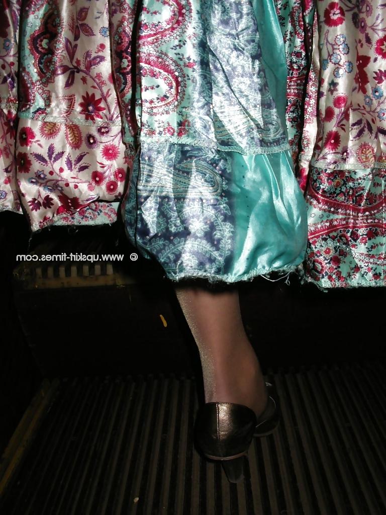 25P UPS - Panties Legs Face Silhouette 