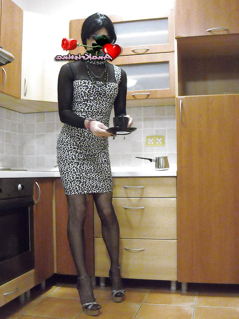 25P AnaKristina - I'm your horny housewife