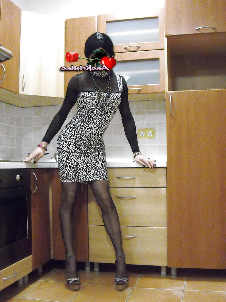 25P AnaKristina - I'm your horny housewife