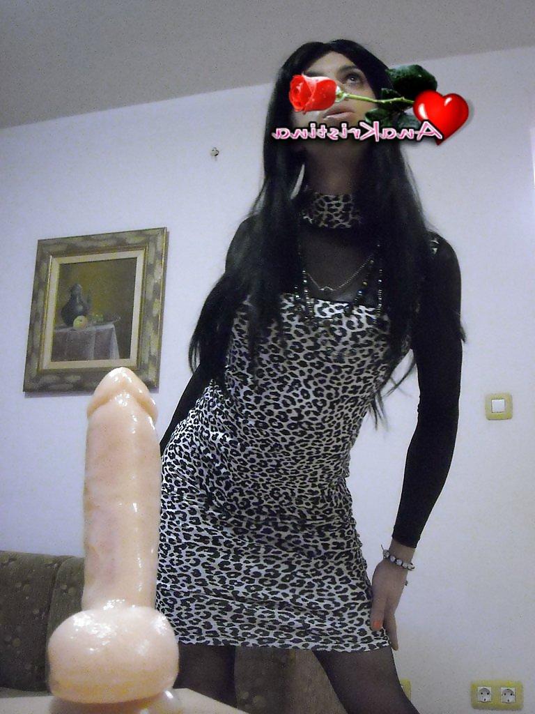 25P AnaKristina - I'm your horny housewife