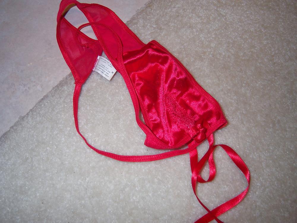 12P Shiny panties