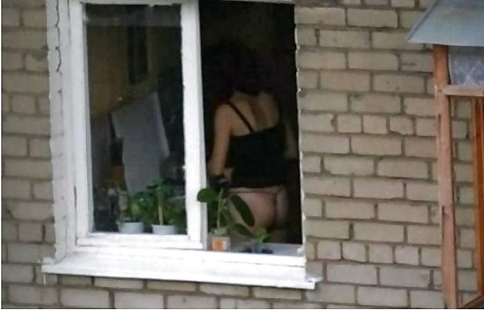 22P Spying through the window (mix)