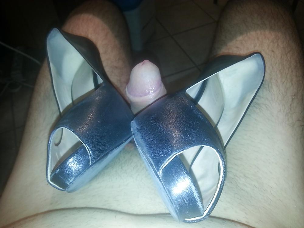 8P Fuck and cum my mother's peep toe sandals (other pair)
