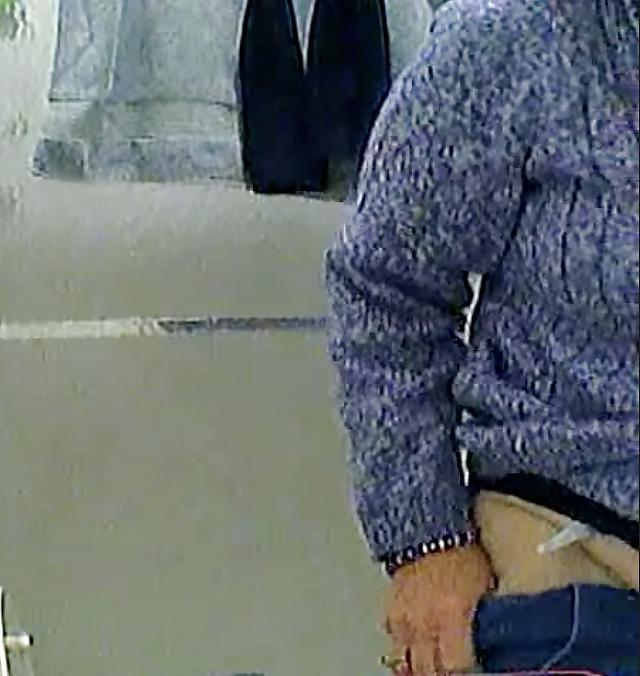 25P Mother in law hidden shower and panties