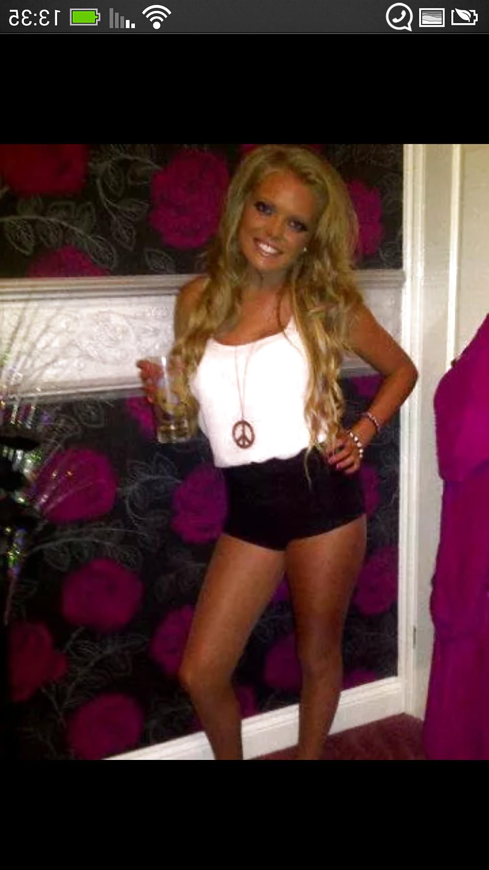 25P Facebook girls iv wanked over 