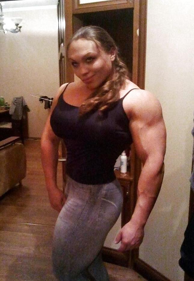 25P Athletic and muscular girls
