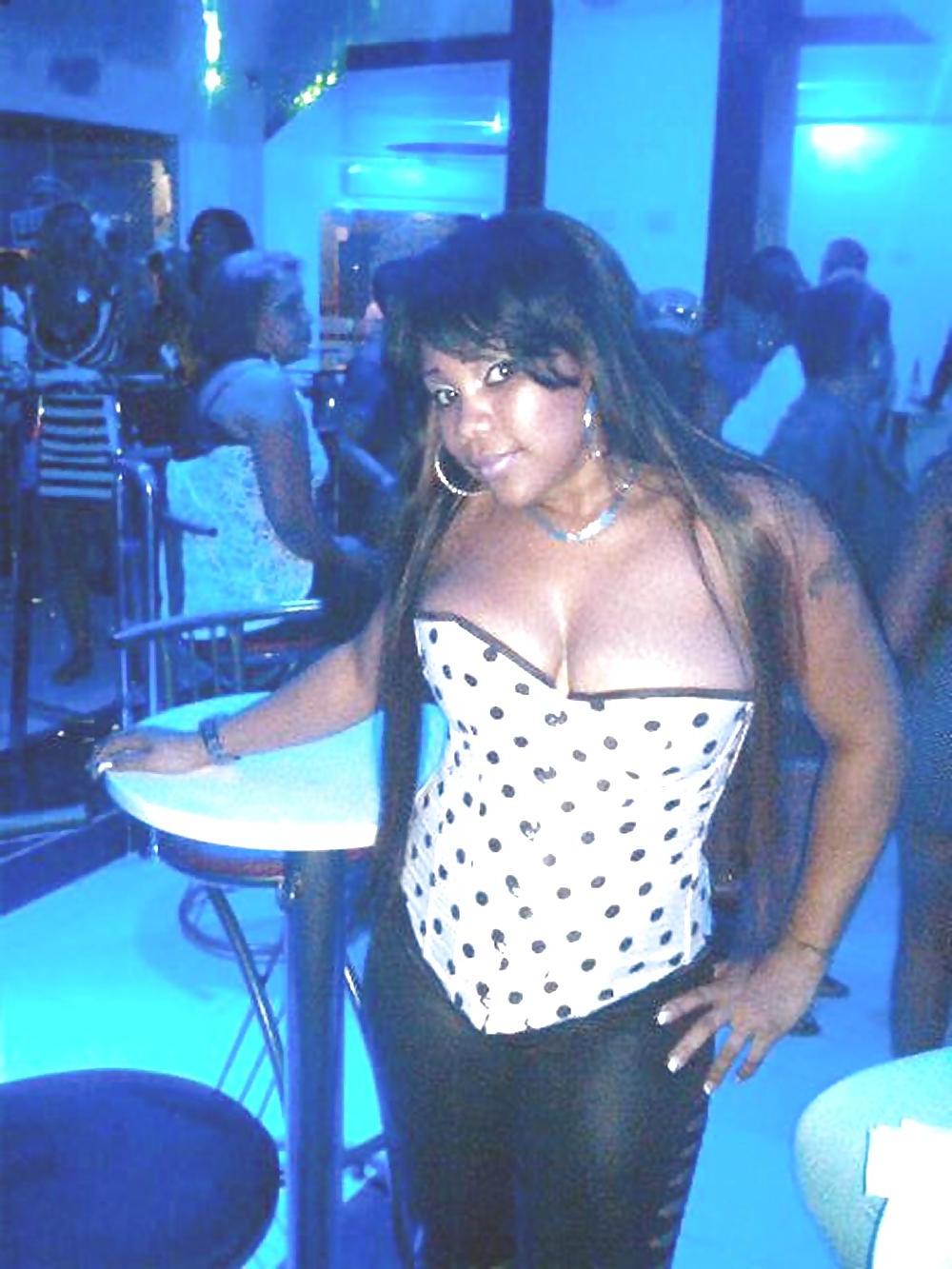 25P A dominican girl called Sugelis H.