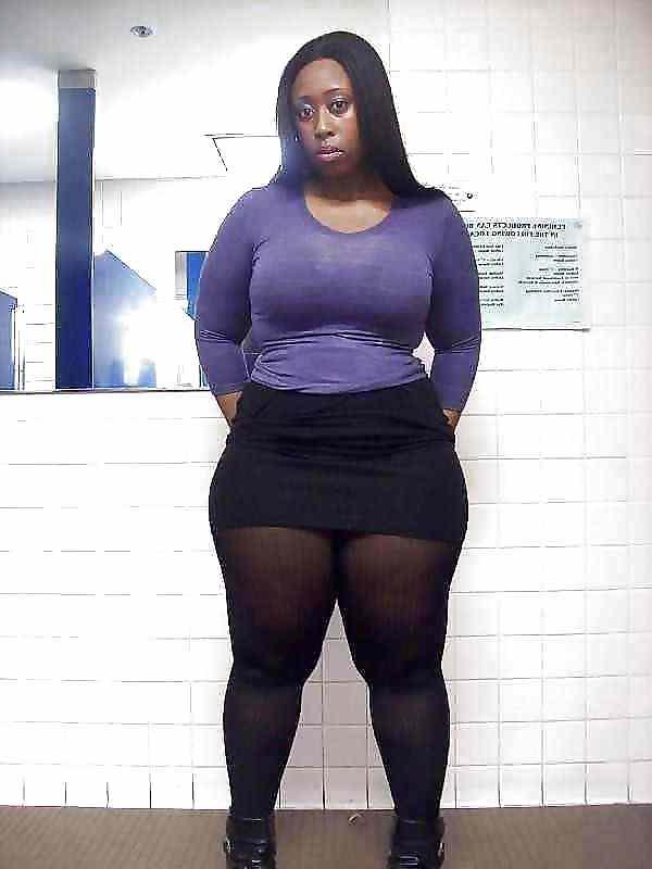 25P BEND OVER YOU STUPID FUCKIN BTICH!!