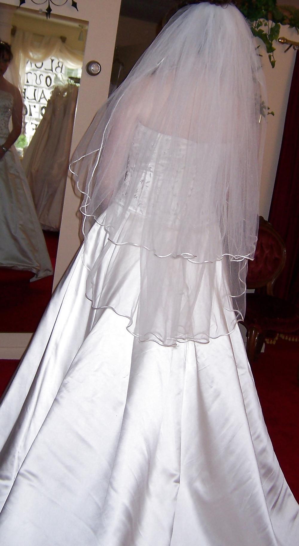 18P Shy Wife 4