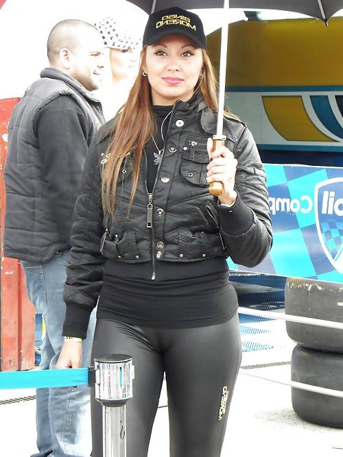 14P Camel Toes