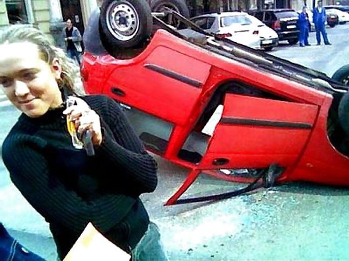 11P Women can drive a car?