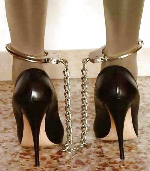 25P Girls in Bondage Restrained. All volunteer or actresses. 