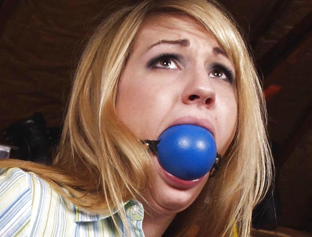 25P Gagged