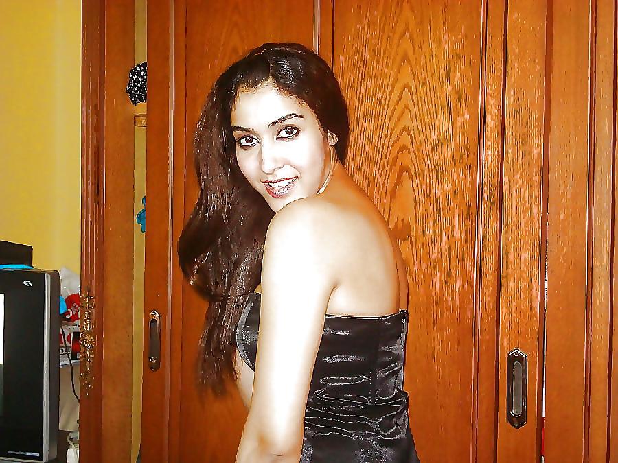 10P Egyption Hot Mom
