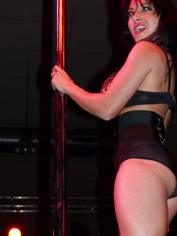 14P Trade Erotism show 'Rouen 2013' Part3  Miss Lia
