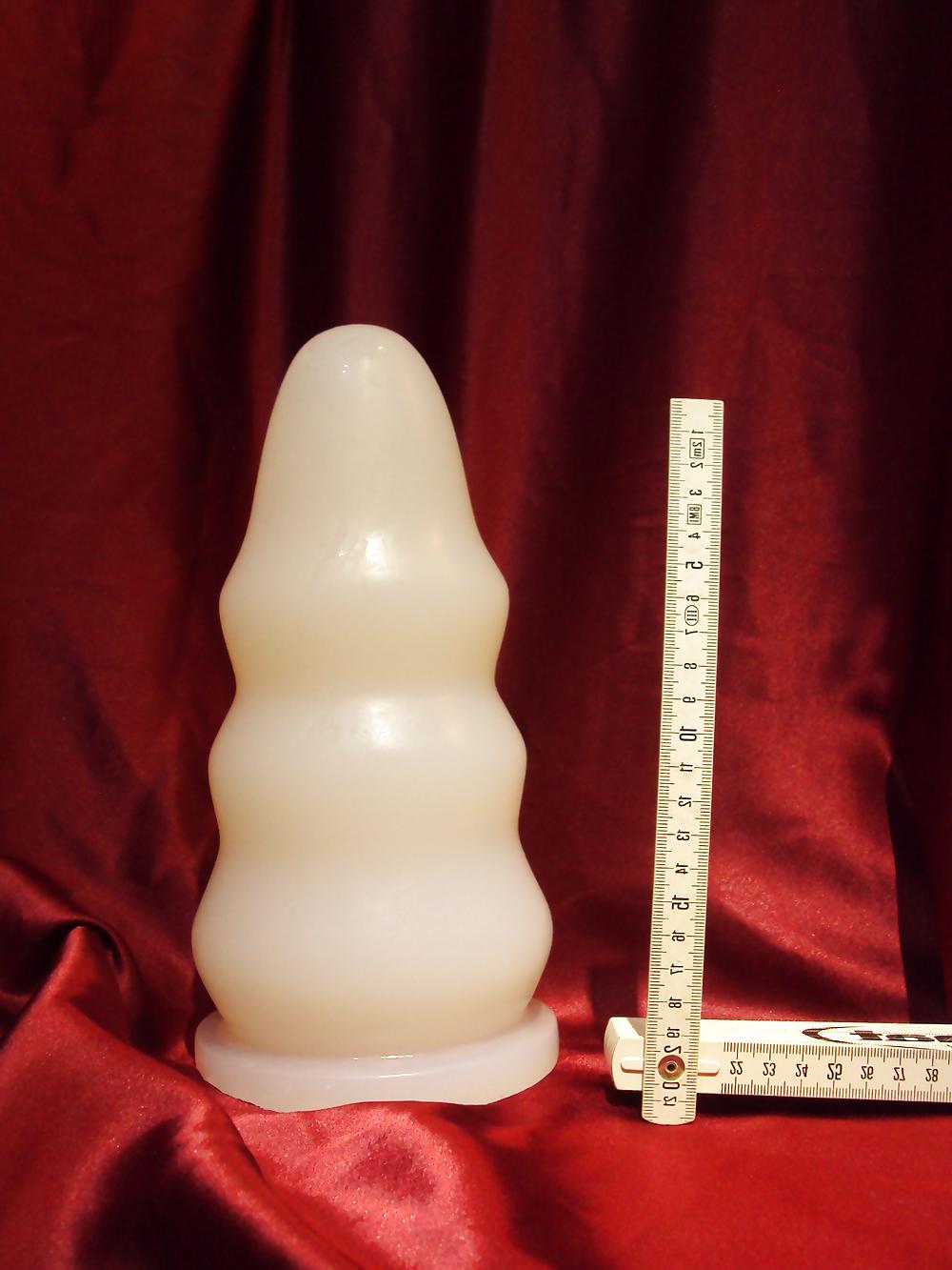 5P Sextoys: homemade  huge silicone dildo