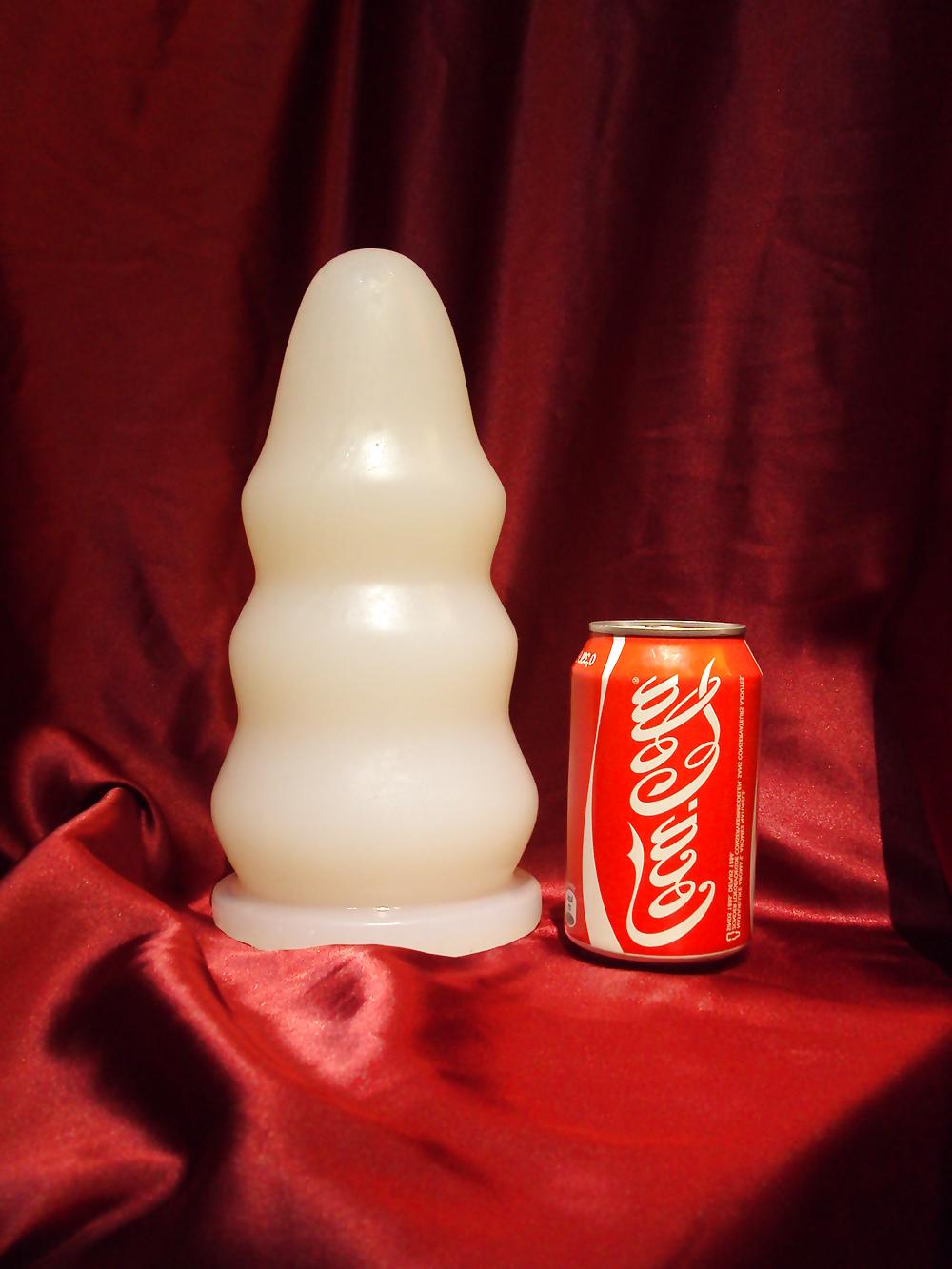 5P Sextoys: homemade  huge silicone dildo