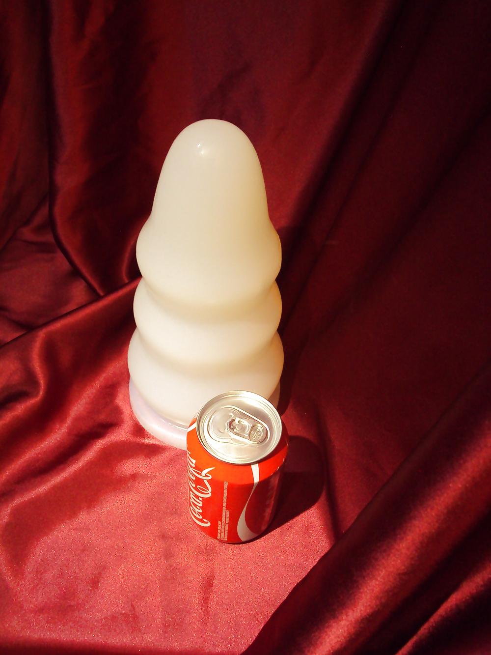 5P Sextoys: homemade  huge silicone dildo
