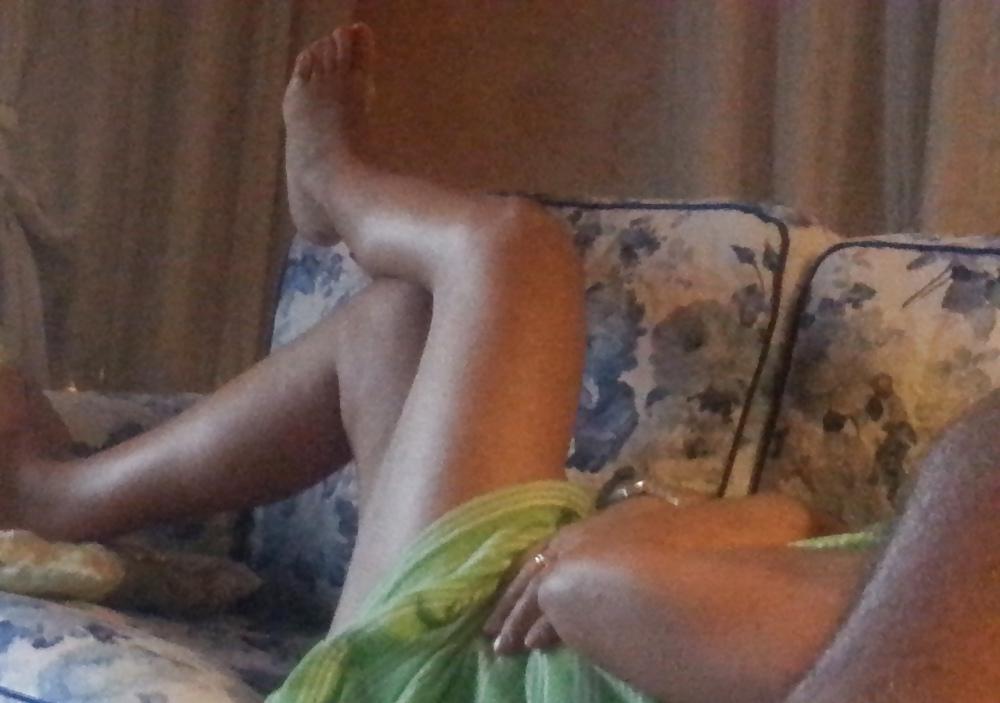 18P Ex moglie troia sul divano..