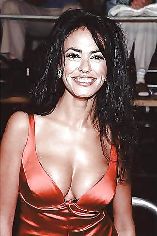 25P SEXY MILFS IN SEE THRU OR SEE THROUGH TOPS TO FUCK 5