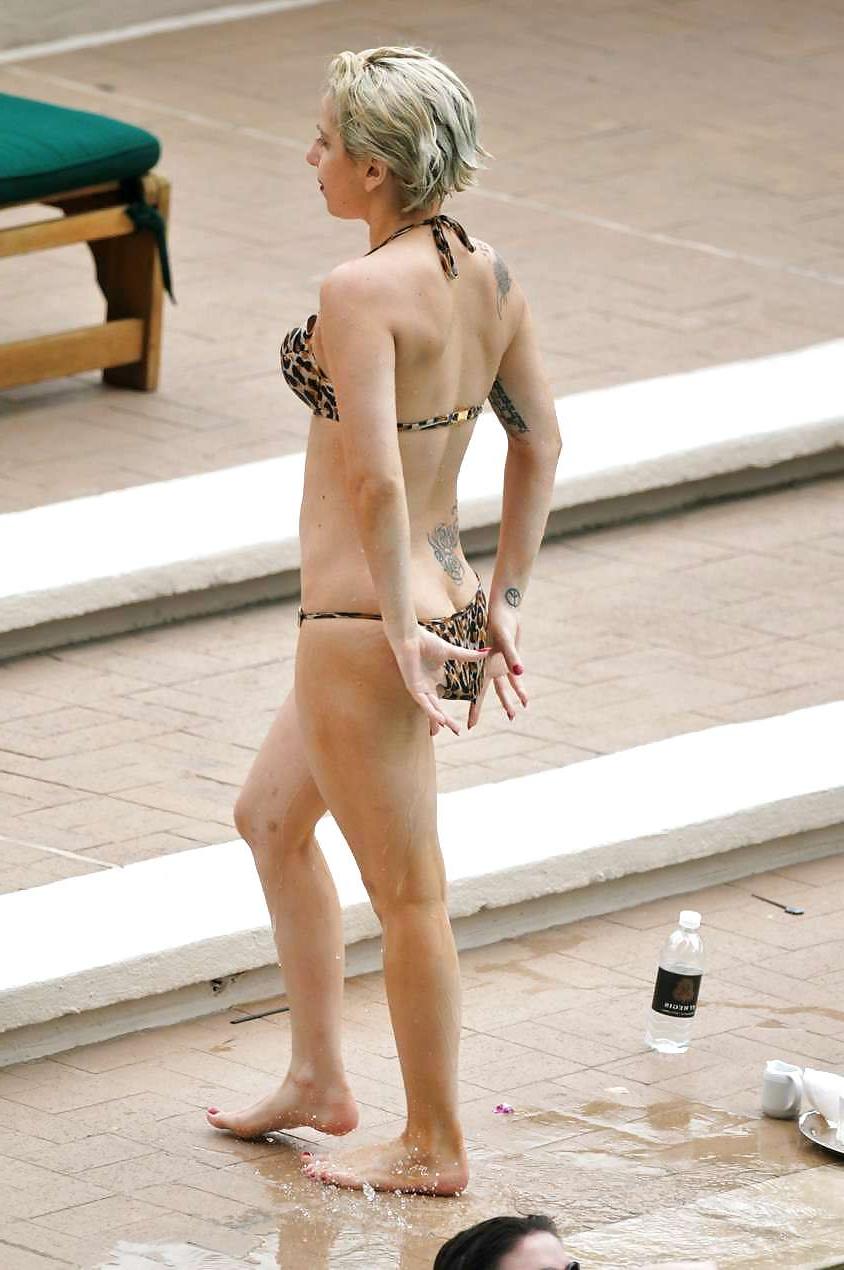 12P Lady Gaga in bikini at a pool party at the StRegis Hotel