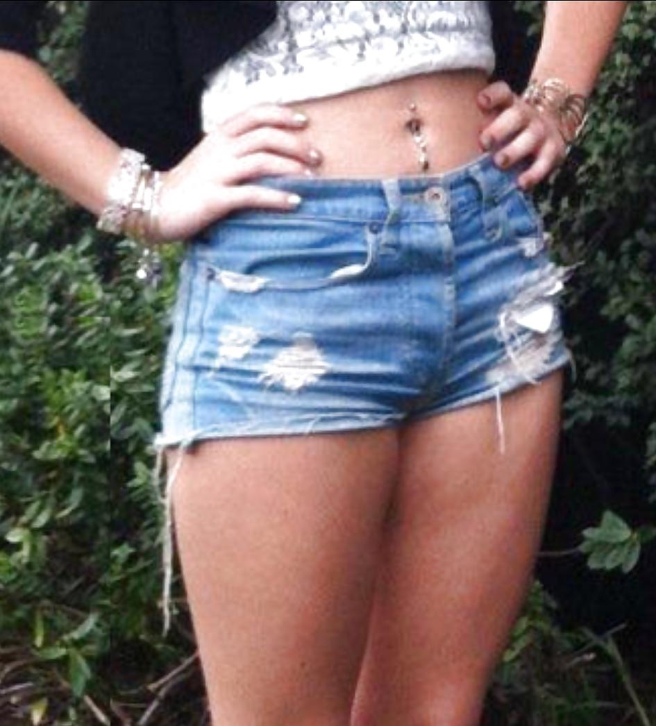 25P Short Shorts (THIGHS)