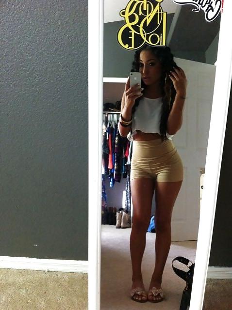 25P Short Shorts (LEGS)