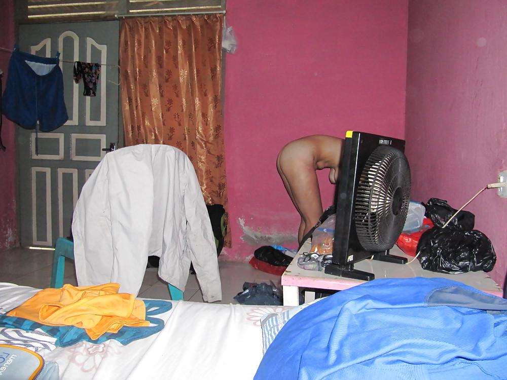 25P Nudist couple (stolen pics) - Never seen before