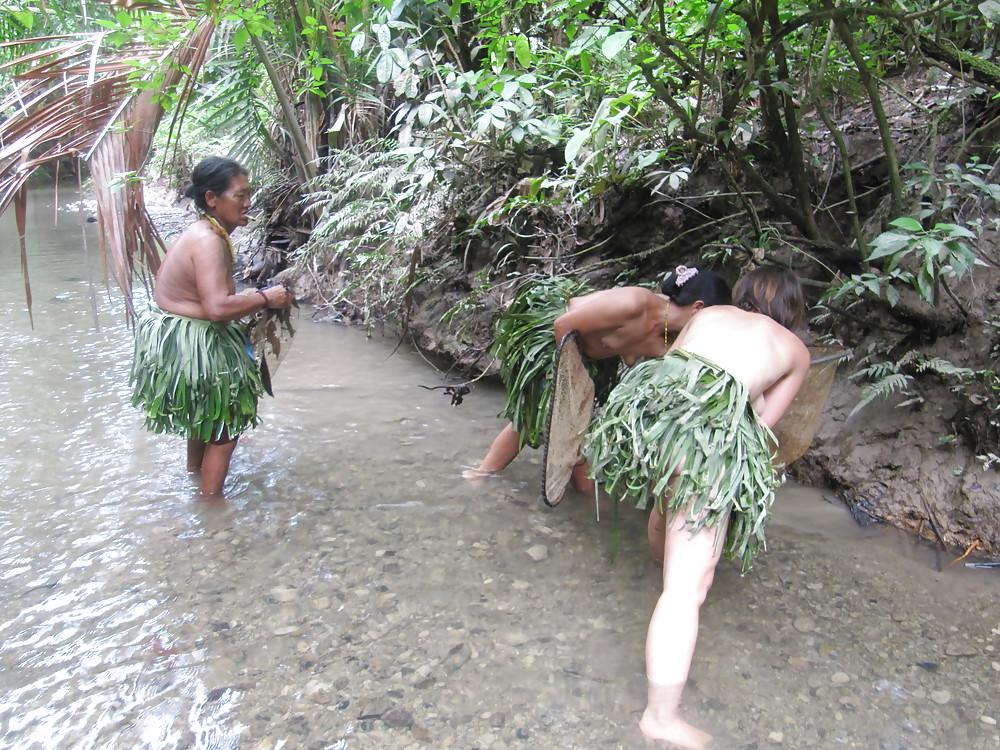 25P Nudist couple (stolen pics) - Never seen before