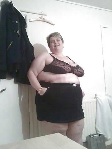5P Wank over my girlfriend