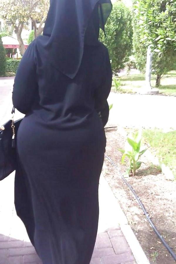 9P Arab street ass