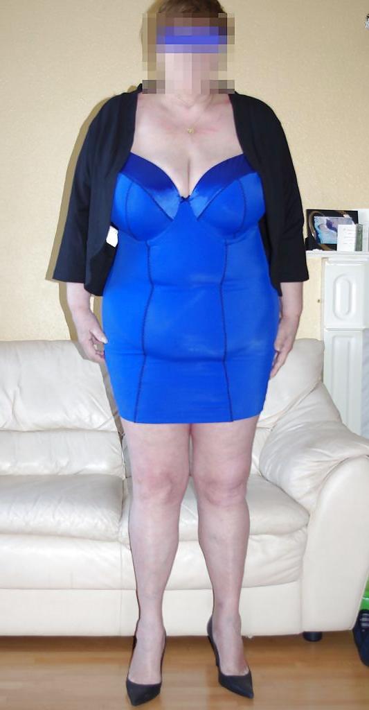 25P Shy sexy granny
