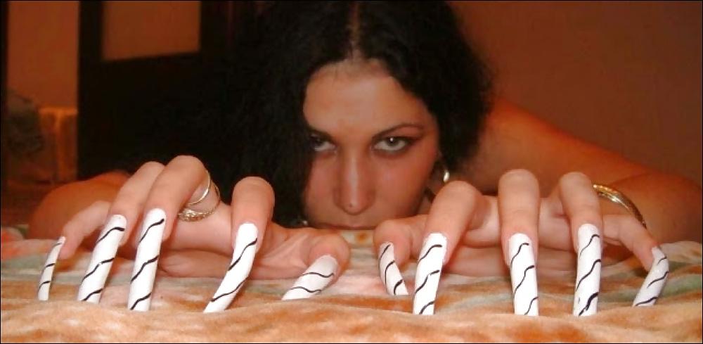 25P BEAUTHY NAILS 