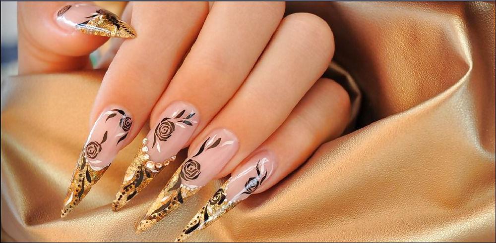 25P BEAUTHY NAILS 