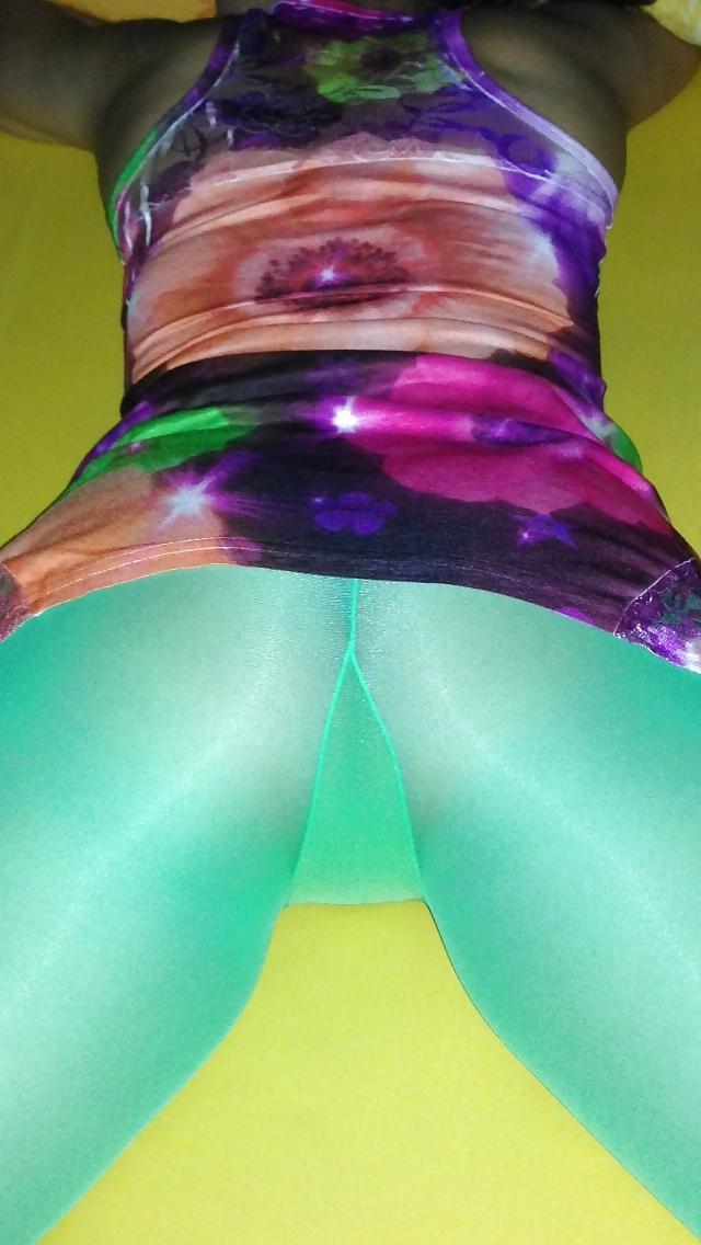 25P Mix Pics 2 - Hot or Not ??