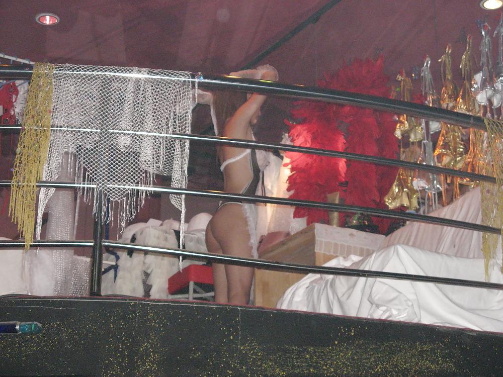 7P Thai Show Girl