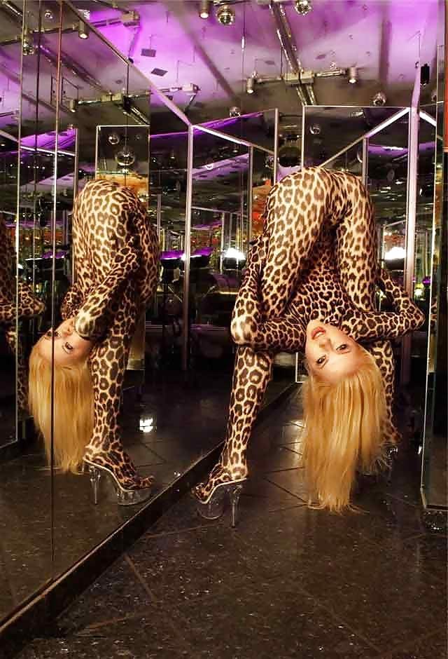 25P High Heels And Camel Toes Extreme