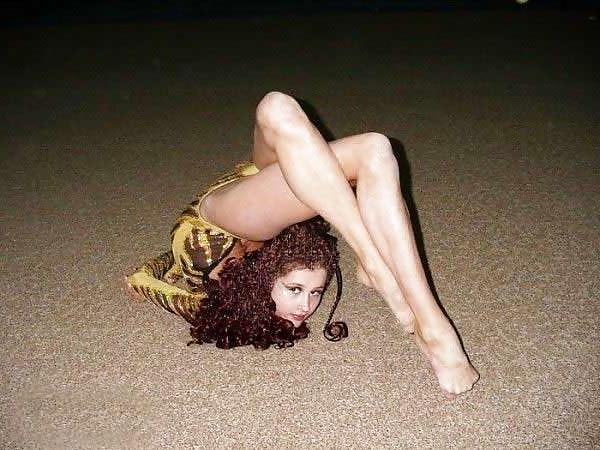 25P High Heels And Camel Toes Extreme