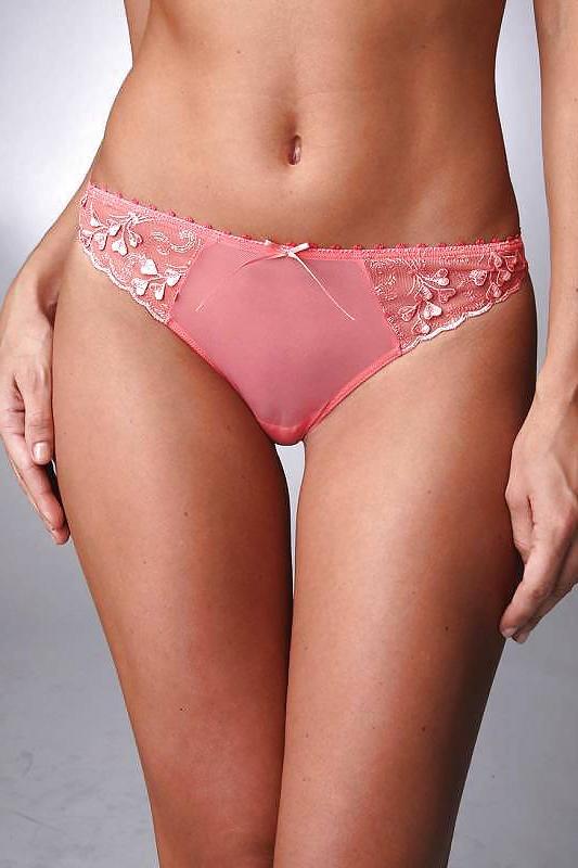 25P Camel Toes
