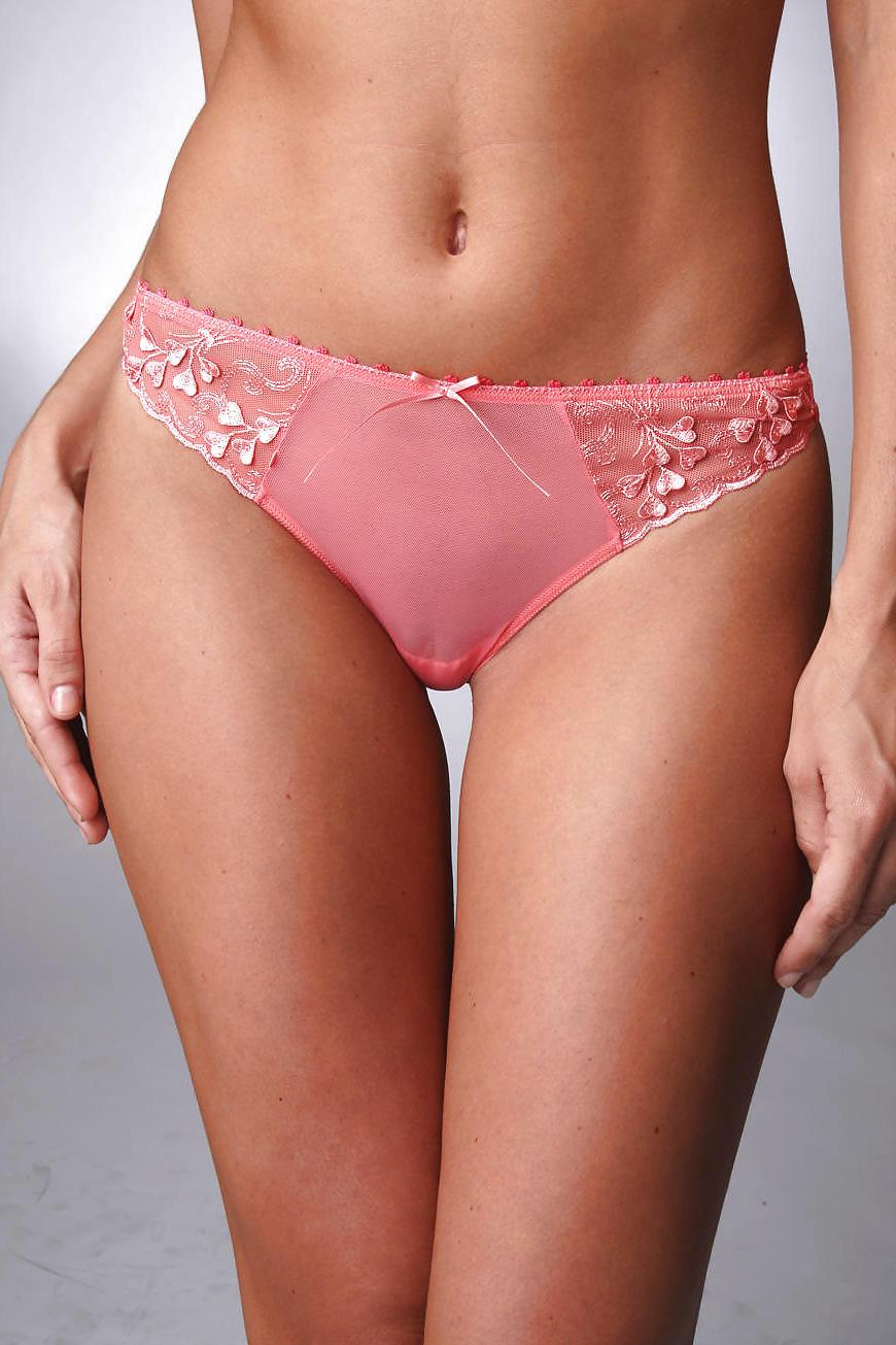 25P Seetrough underwear thong transparent
