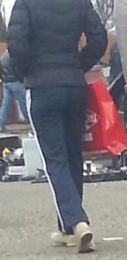 25P Spy old + young romanian